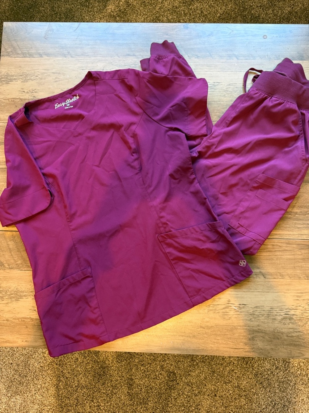 Uniform advantage Easy Stretch scrub set